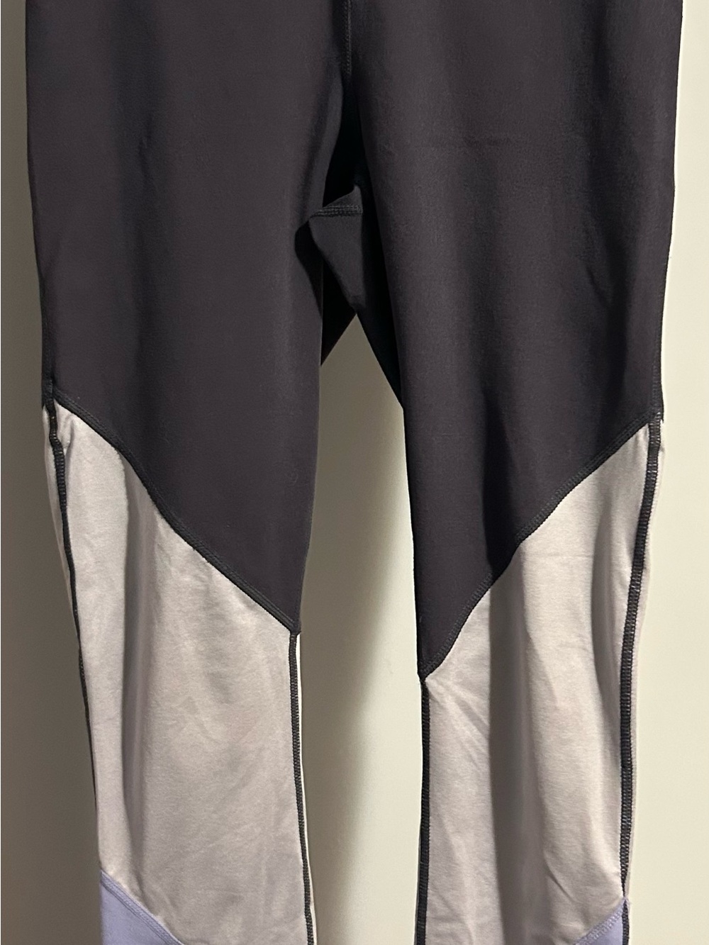 Fabletics Two-Tone Black, Light Gray, and Purple Leggings